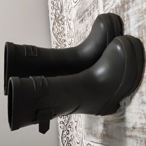 Joules Kids Welly Pull-On Rain Boot size 8 - Evergreen color